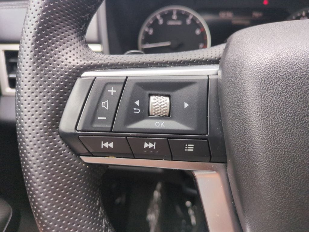 Thumbnail: 2025 Mitsubishi Outlander - 19