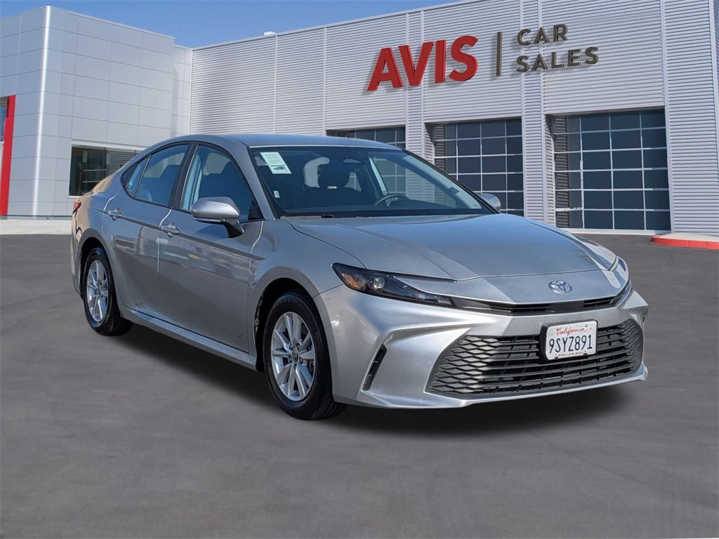 Thumbnail: 2025 Toyota Camry - 3