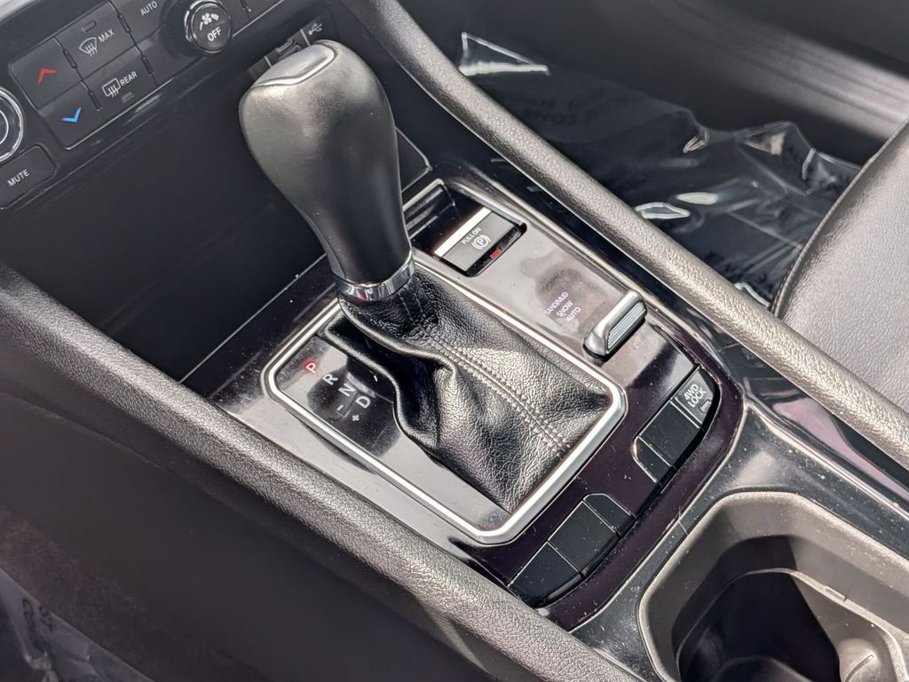 Thumbnail: 2025 Jeep Compass - 20