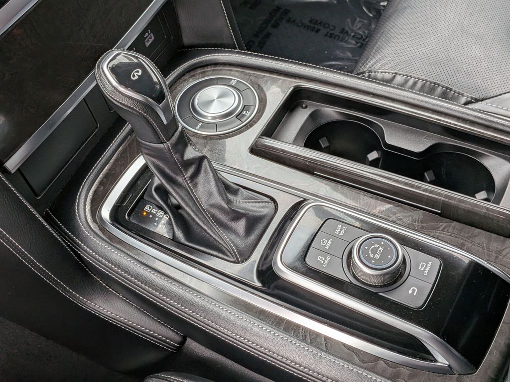 Thumbnail: 2024 INFINITI QX80 - 21