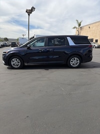 2024 Kia Carnival LX -
                  Colton, CA