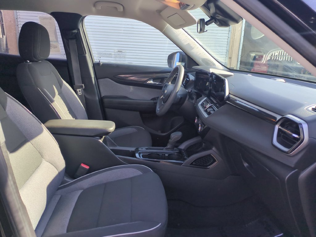 2025 Chevrolet Trailblazer LT - Photo 29