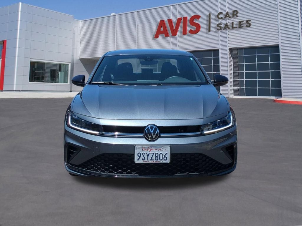 Thumbnail: 2025 Volkswagen Jetta - 2