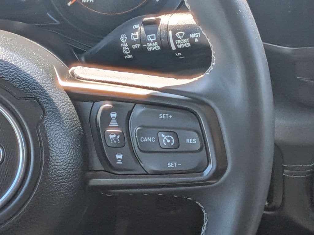 Thumbnail: 2025 Jeep Wrangler - 25