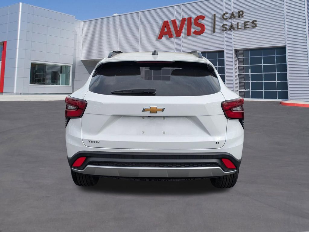 Thumbnail: 2025 Chevrolet Trax - 7
