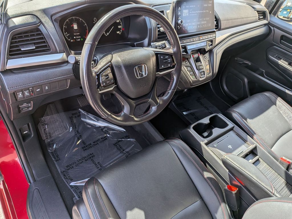 Thumbnail: 2025 Honda Odyssey - 15