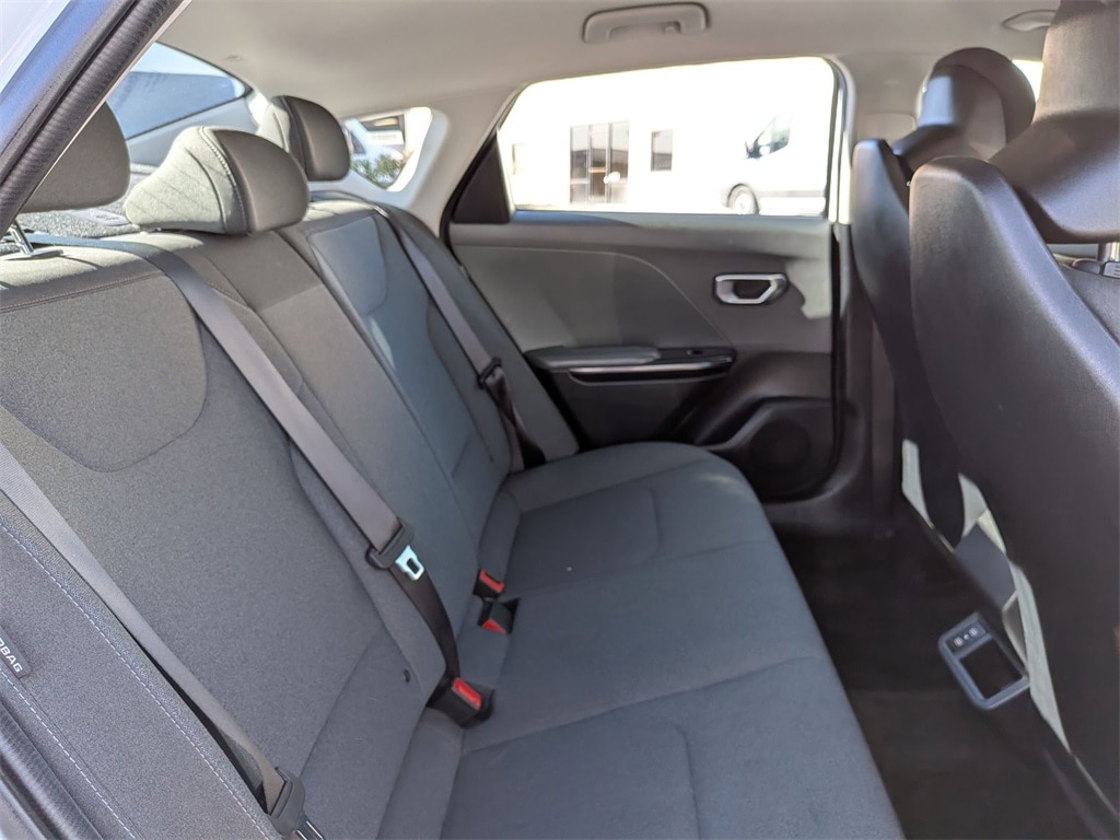 Thumbnail: 2025 Kia K4 - 27