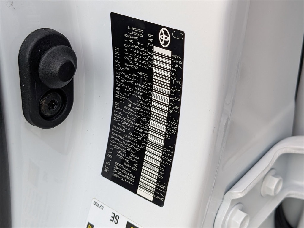 Thumbnail: 2025 Toyota Corolla - 34