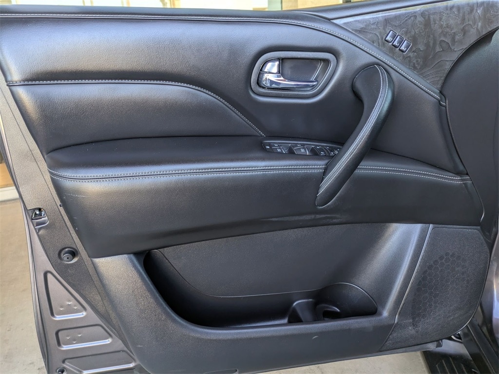 Thumbnail: 2024 INFINITI QX80 - 11