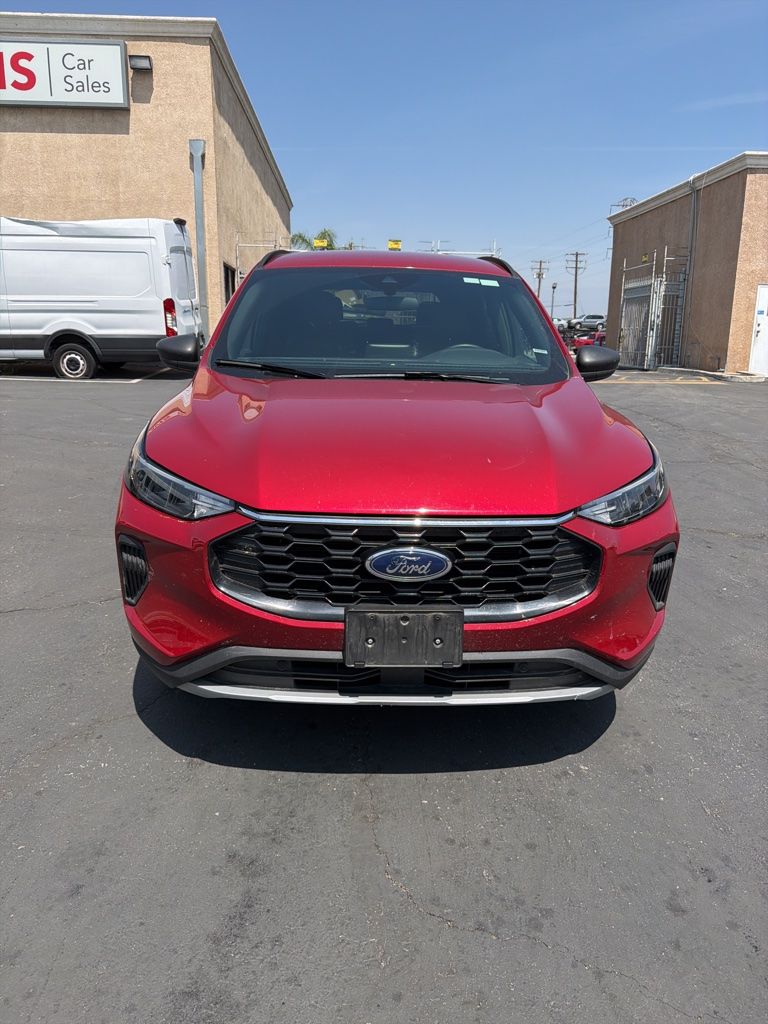 Thumbnail: 2025 Ford Escape - 3