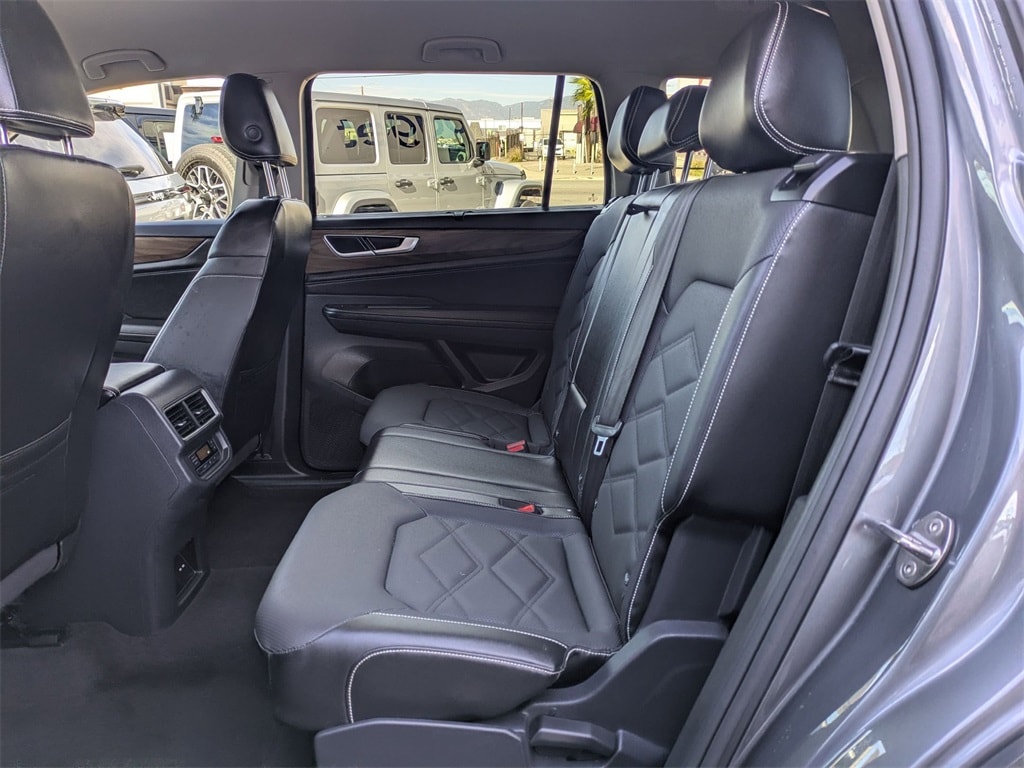 Thumbnail: 2024 Volkswagen Atlas - 29