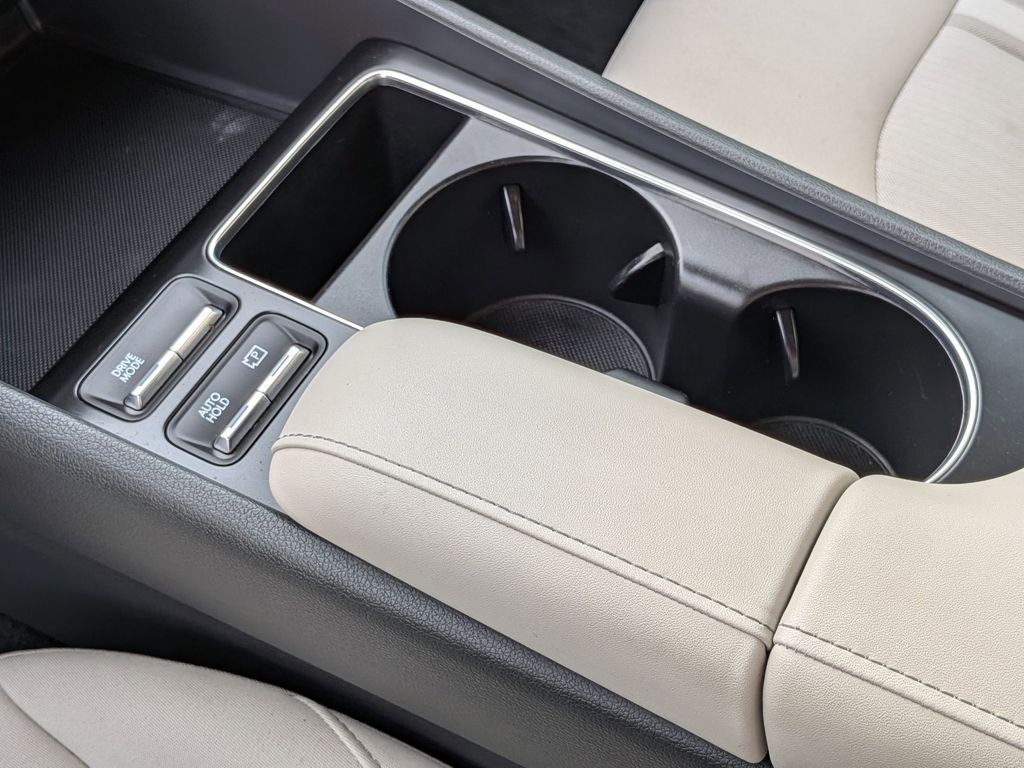 Thumbnail: 2025 Hyundai Sonata - 19