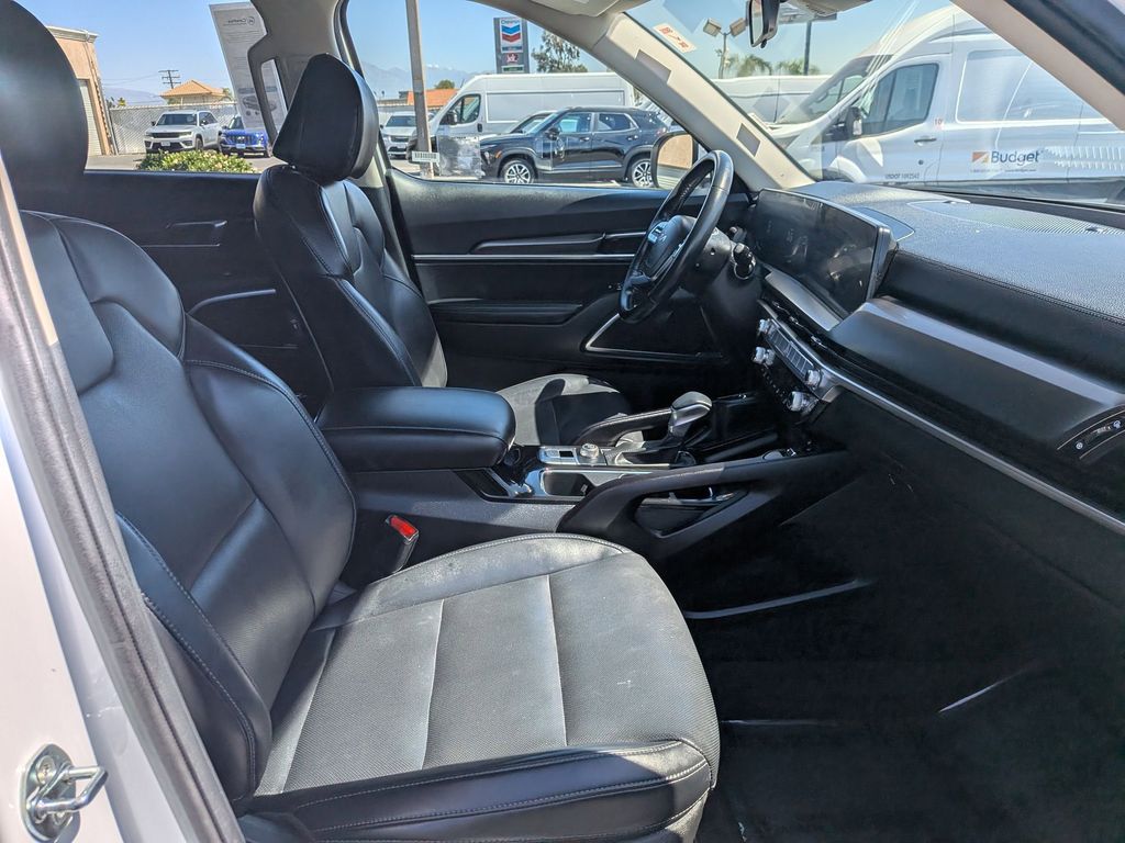 Thumbnail: 2025 Kia Telluride - 29