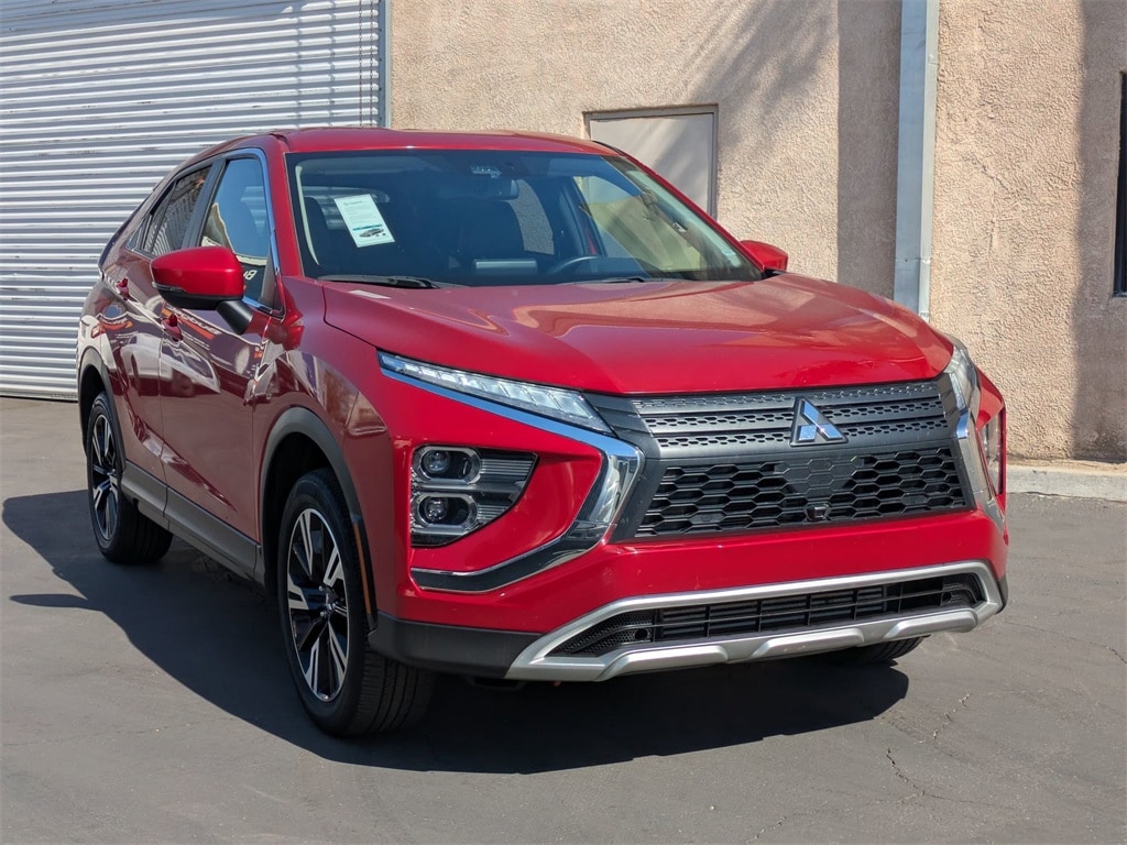 Thumbnail: 2024 Mitsubishi Eclipse Cross - 3