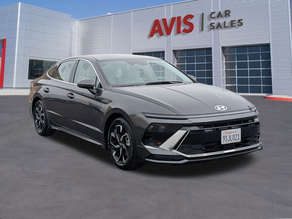 Certified 2025 Hyundai Sonata SEL Sedan