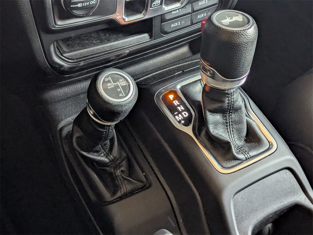 Thumbnail: 2023 Jeep Wrangler - 19