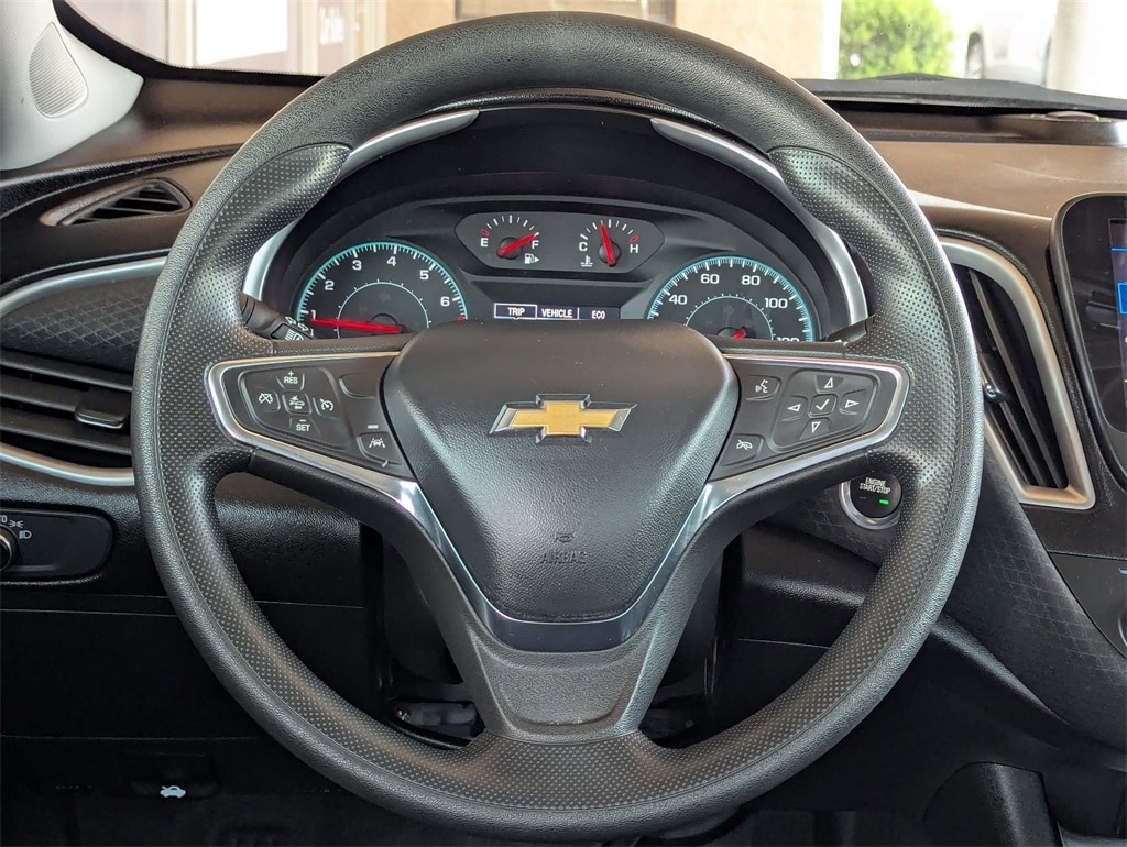 Thumbnail: 2023 Chevrolet Malibu - 22