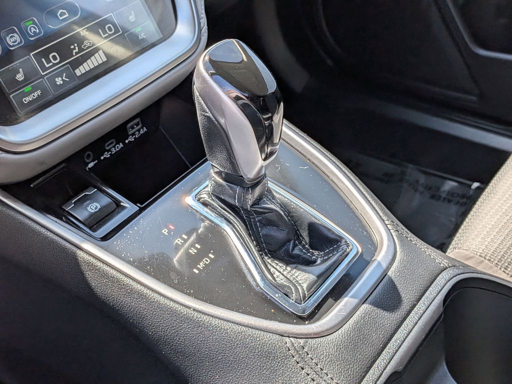 Thumbnail: 2025 Subaru Outback - 21