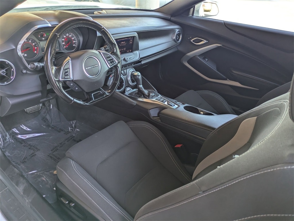 Thumbnail: 2023 Chevrolet Camaro - 25