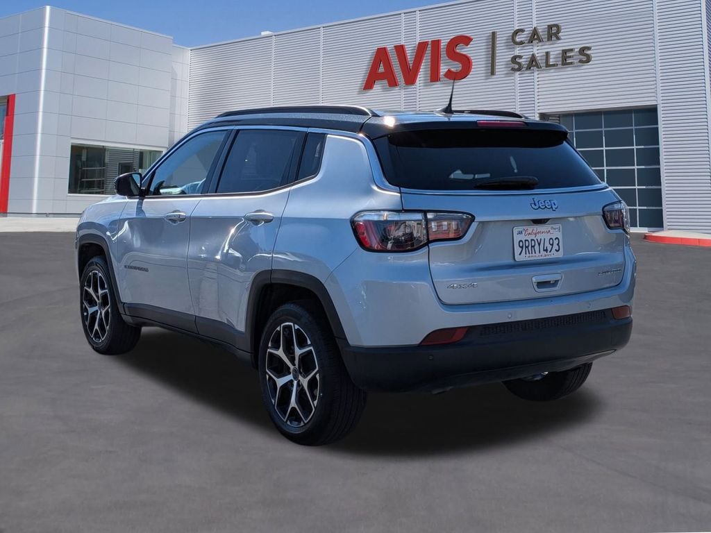 Thumbnail: 2025 Jeep Compass - 9