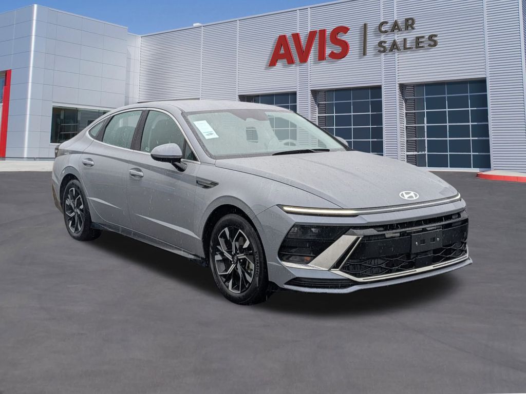Thumbnail: 2025 Hyundai Sonata - 3