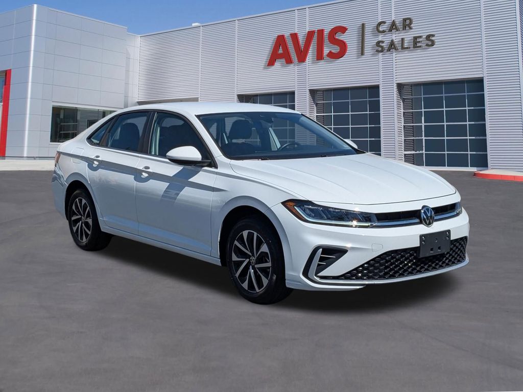 Thumbnail: 2025 Volkswagen Jetta - 3