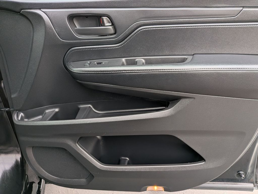 Thumbnail: 2024 Honda Odyssey - 31
