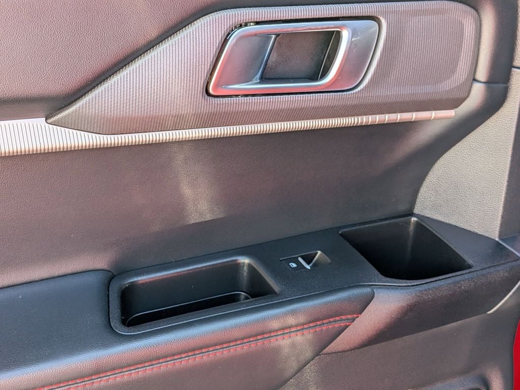 Thumbnail: 2025 Ford Explorer - 26