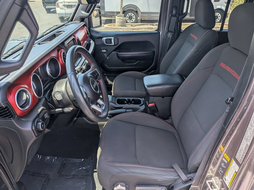 2023 Jeep Wrangler 4-Door Rubicon - Photo 24