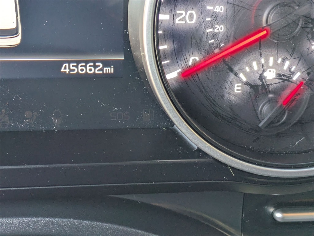 Thumbnail: 2024 Kia Carnival - 16