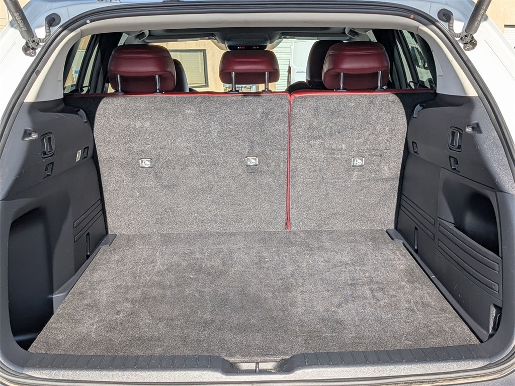 Thumbnail: 2025 Mazda CX-50 - 33