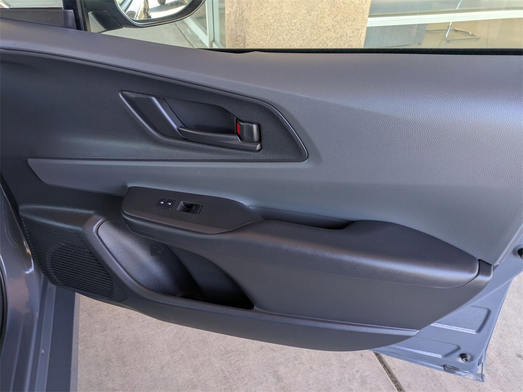 Thumbnail: 2025 Toyota Prius - 34