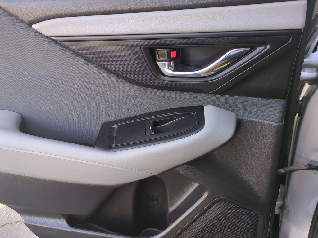 Thumbnail: 2025 Subaru Outback - 25