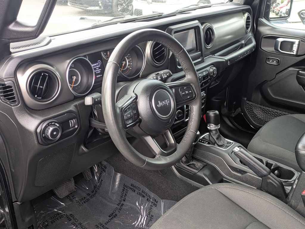 Thumbnail: 2023 Jeep Wrangler - 14