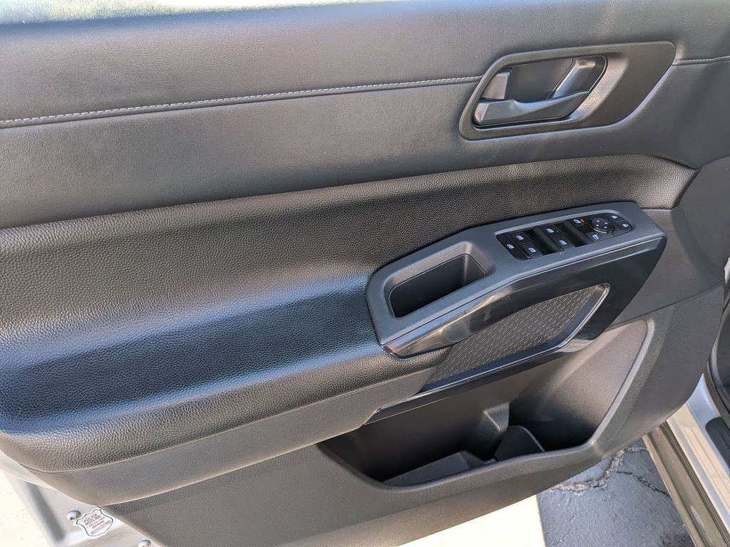 Thumbnail: 2024 Nissan Pathfinder - 11