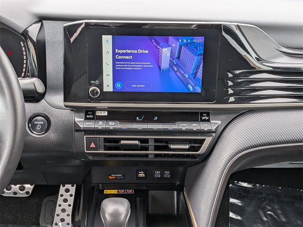 Thumbnail: 2025 Toyota Camry - 19