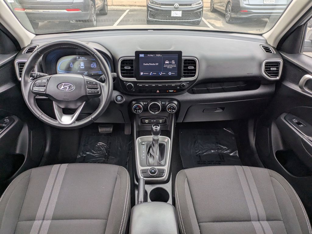 Thumbnail: 2025 Hyundai Venue - 30