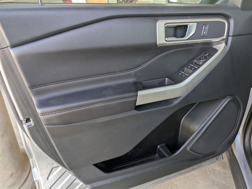 Thumbnail: 2023 Ford Explorer - 11