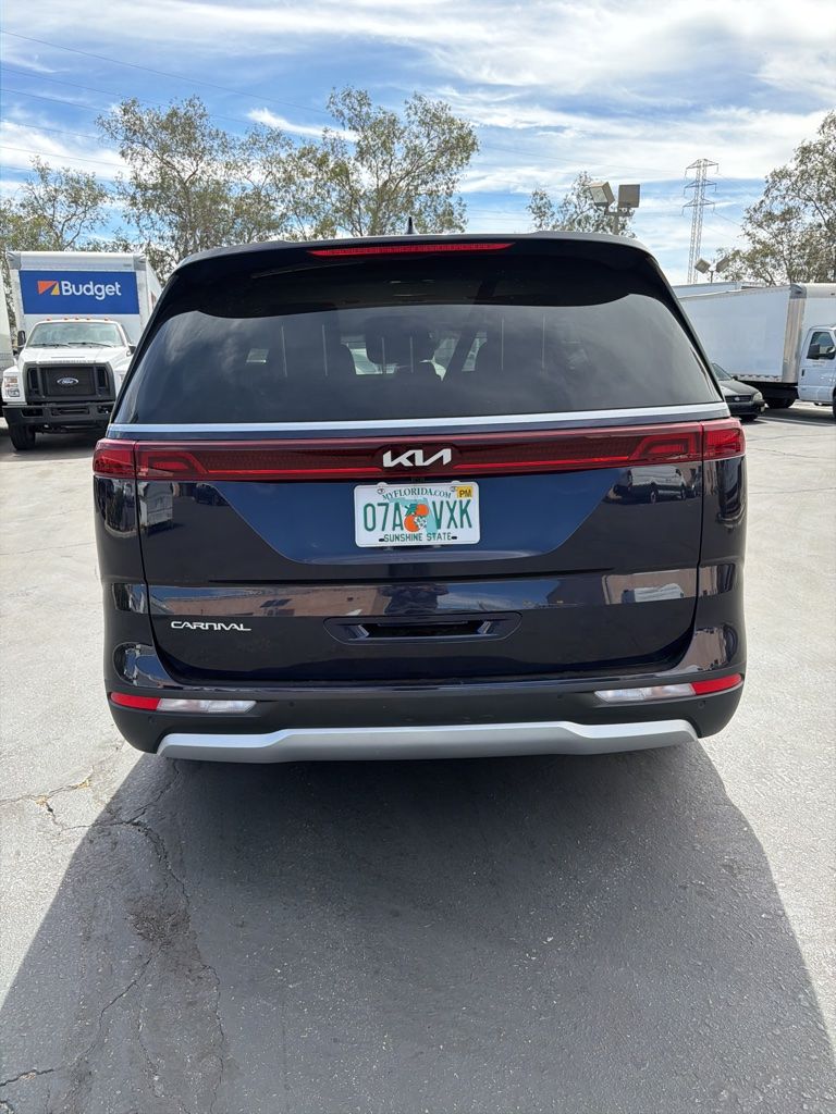 Thumbnail: 2024 Kia Carnival - 7
