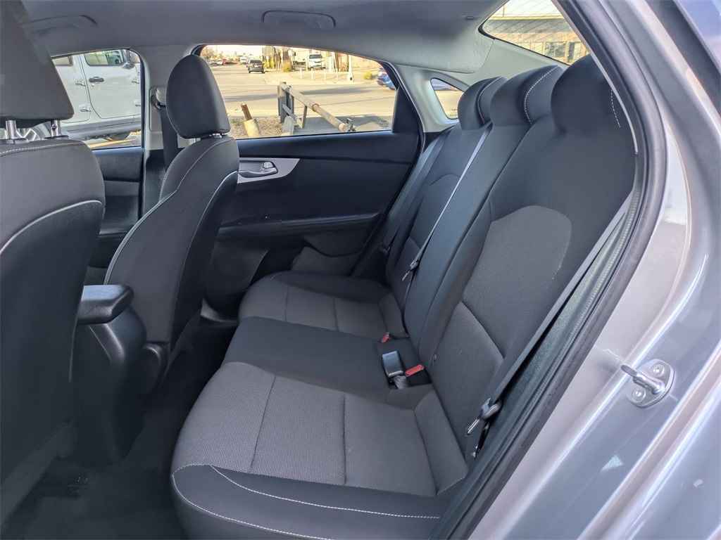 Thumbnail: 2024 Kia Forte - 29