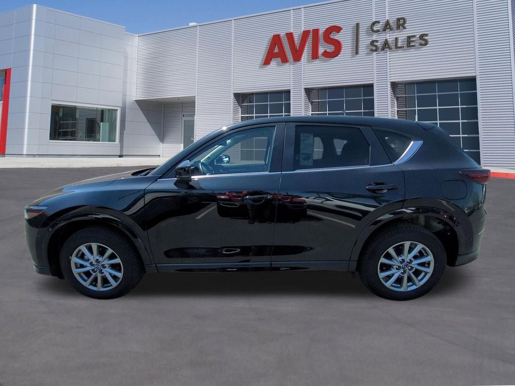Thumbnail: 2025 Mazda CX-5 - 10