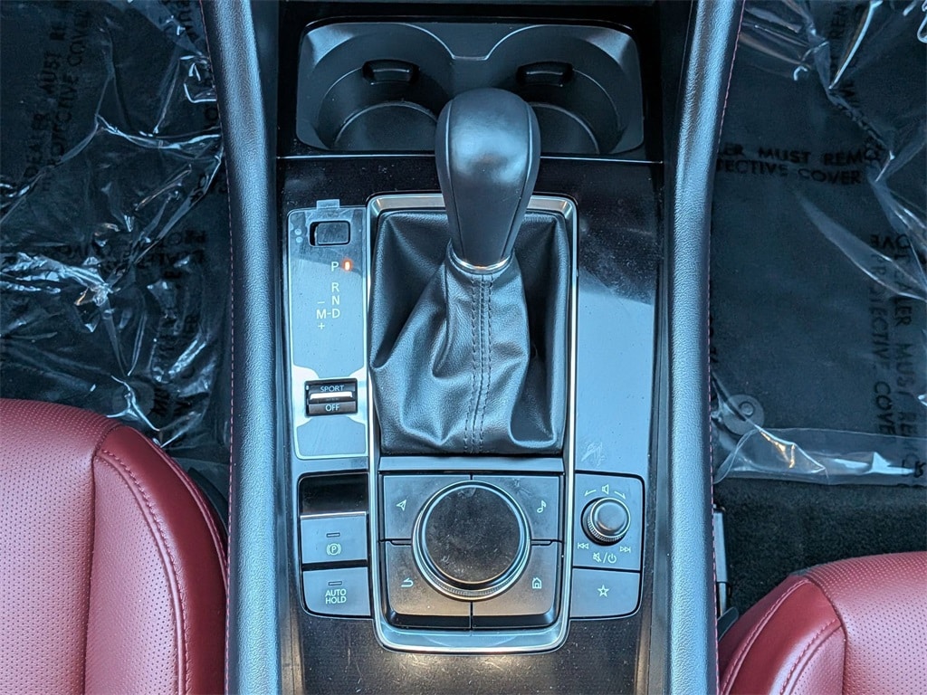 Thumbnail: 2025 Mazda Mazda3 - 18