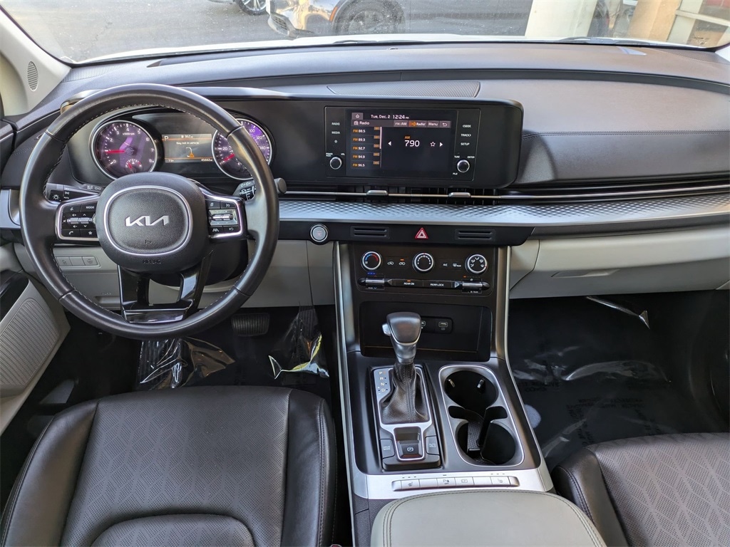 Thumbnail: 2024 Kia Carnival - 26