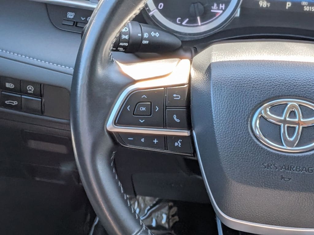 Thumbnail: 2024 Toyota Highlander - 23