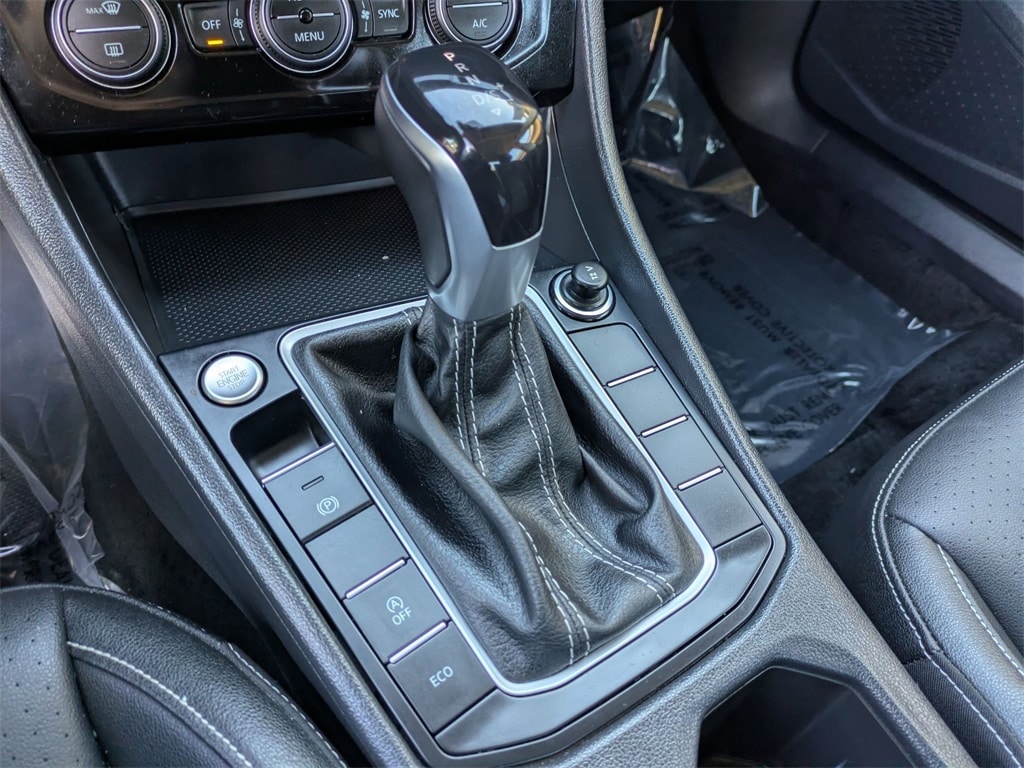 Thumbnail: 2024 Volkswagen Jetta - 19