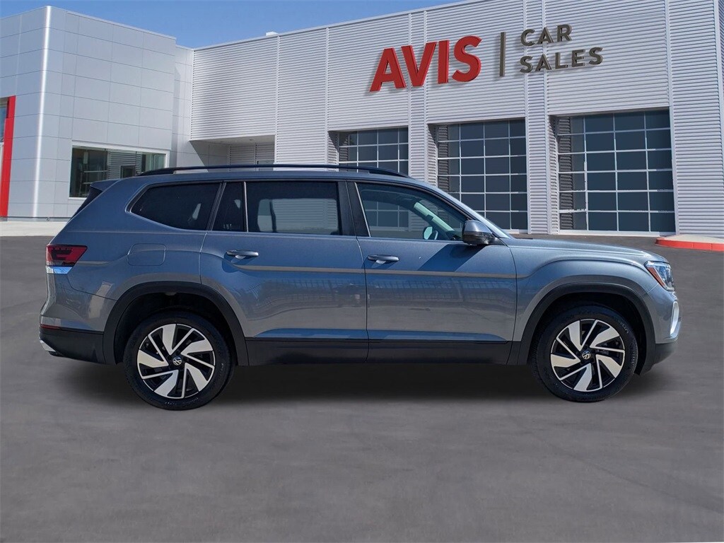 2025 Volkswagen Atlas SE Technology photo 4