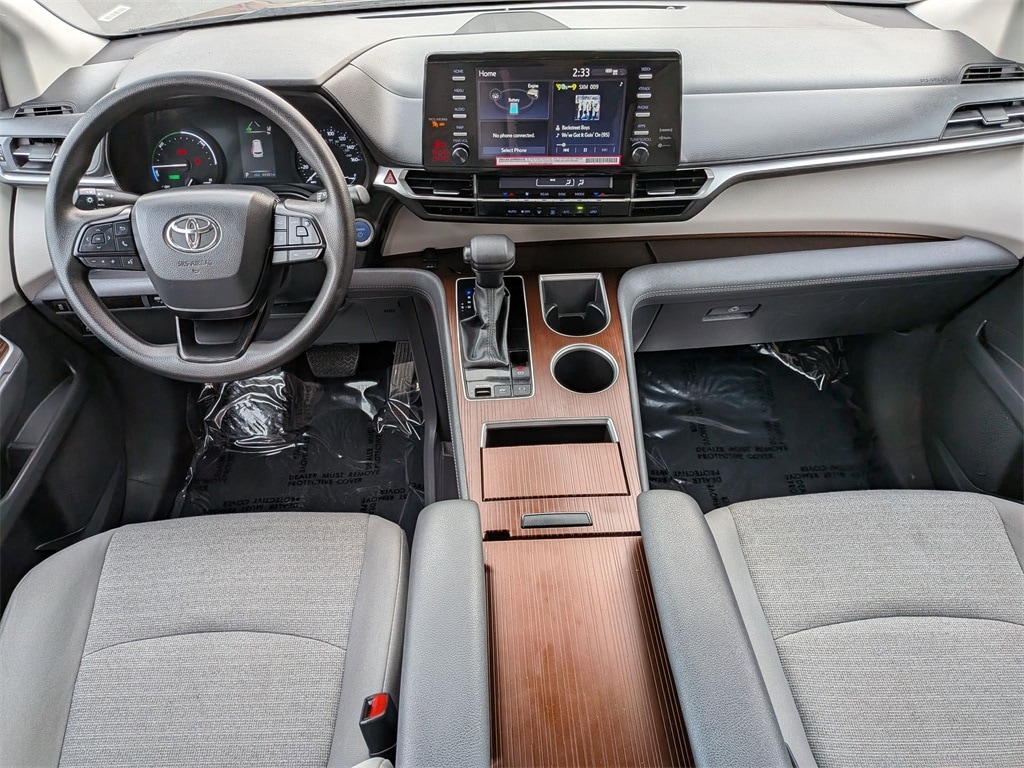 Thumbnail: 2024 Toyota Sienna - 21