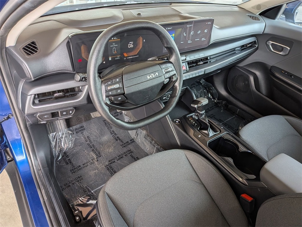 Thumbnail: 2025 Kia K4 - 14