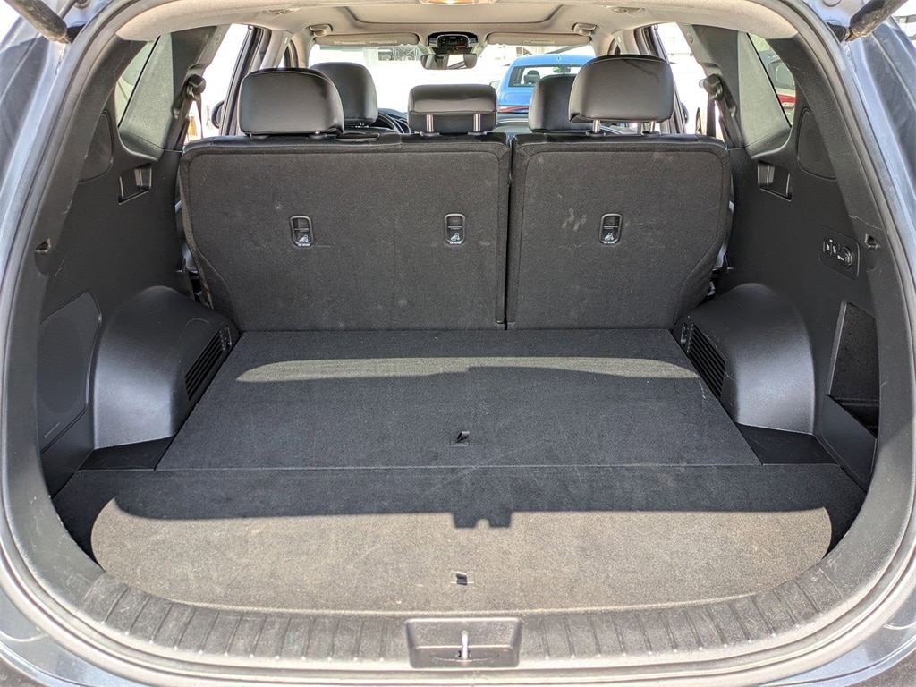 Thumbnail: 2023 Hyundai Santa Fe - 26