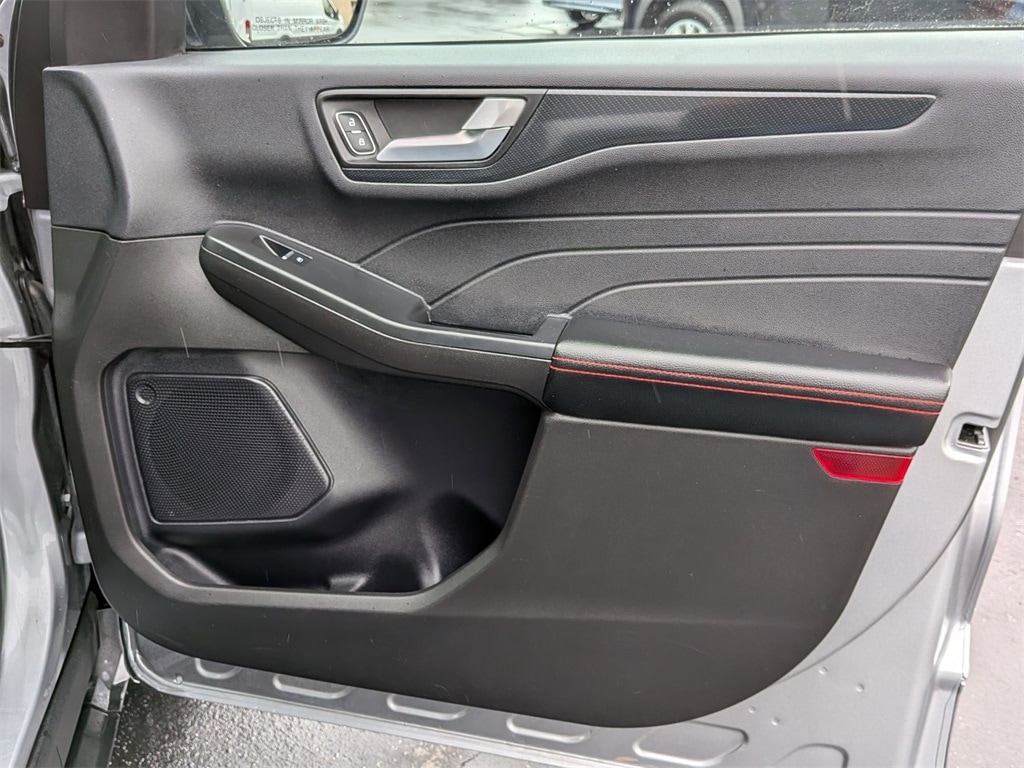 Thumbnail: 2024 Ford Escape - 33